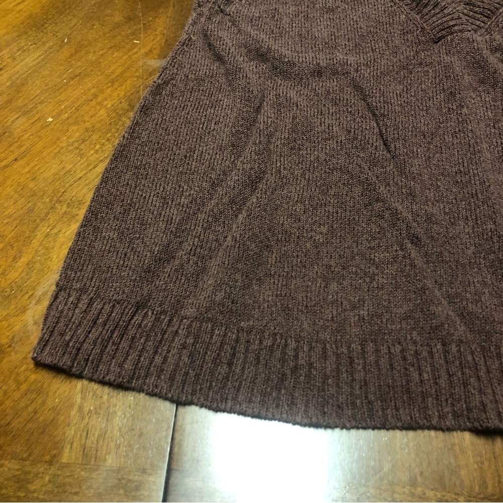 ANTHROPOLGIE Camila v neck sweater tank P15 - Picture 4 of 7